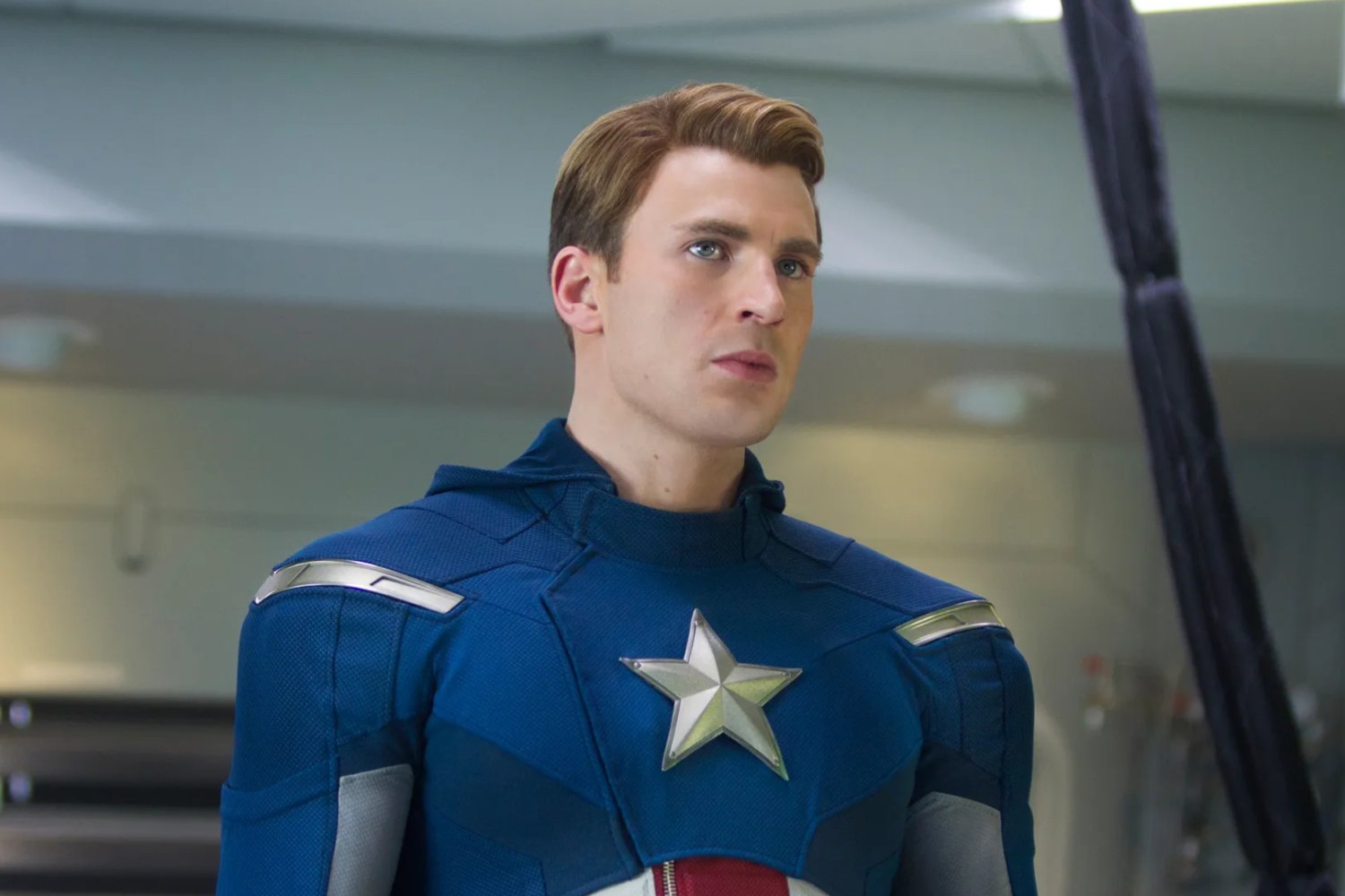 Nowe filmy spod znaku Marvela powinny być brutalniejsze. To szansa na odrodzenie się serii kadr z filmu i Avengersach