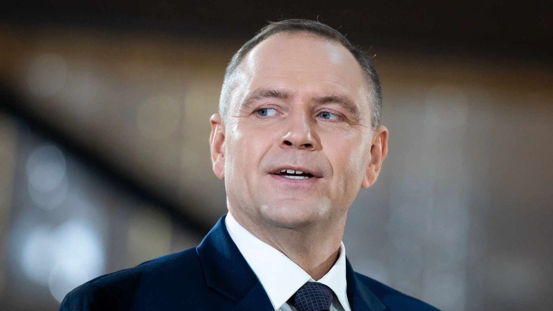 Nawrocki zobaczy nowy sondaż i się przerazi. Poniżej 50 proc. dawno nie widział