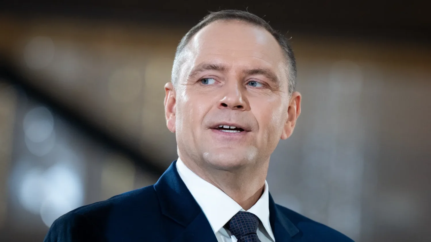 Karol Nawrocki wetuje ustawę CPN o niższych cenach paliw
