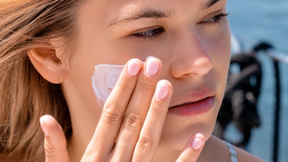 Safe tanning: use SPF sunscreen, reapply regularly and moisturise after sun