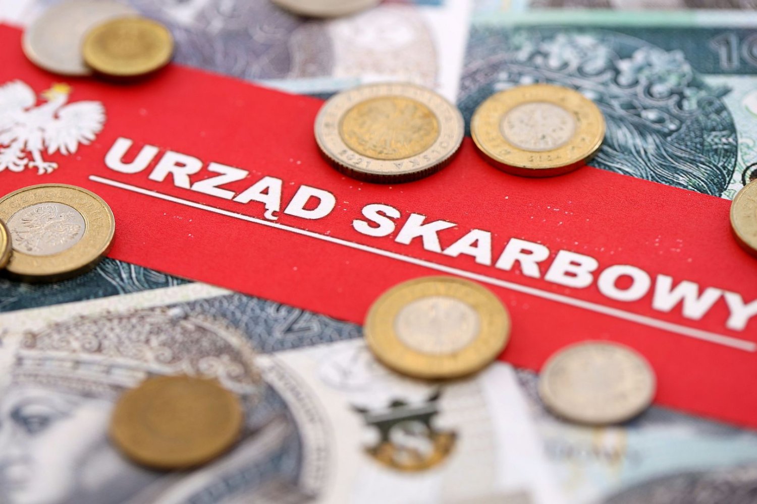 Koniec problemów przy darowiznach od rodziców. Fiskus odpuszcza absurdalny wymóg