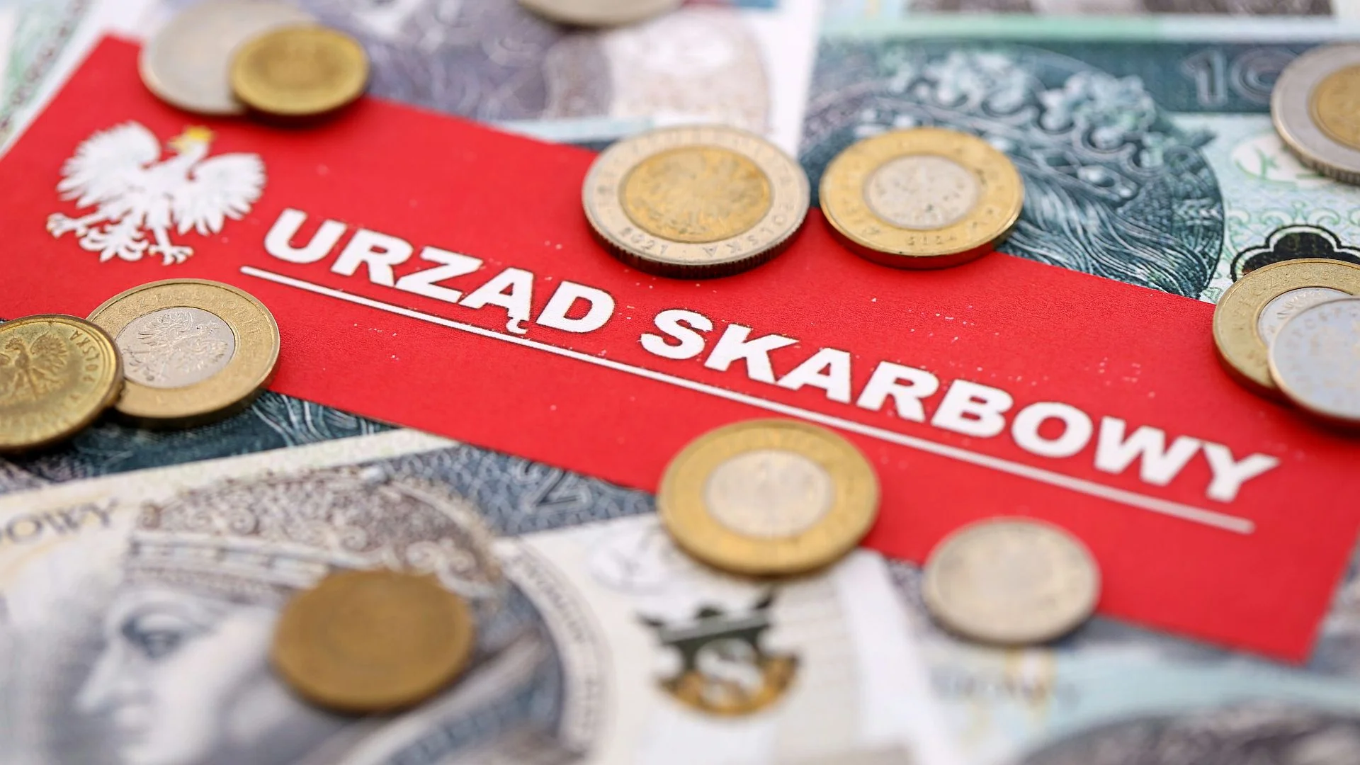 Koniec problemów przy darowiznach od rodziców. Fiskus odpuszcza absurdalny wymóg
