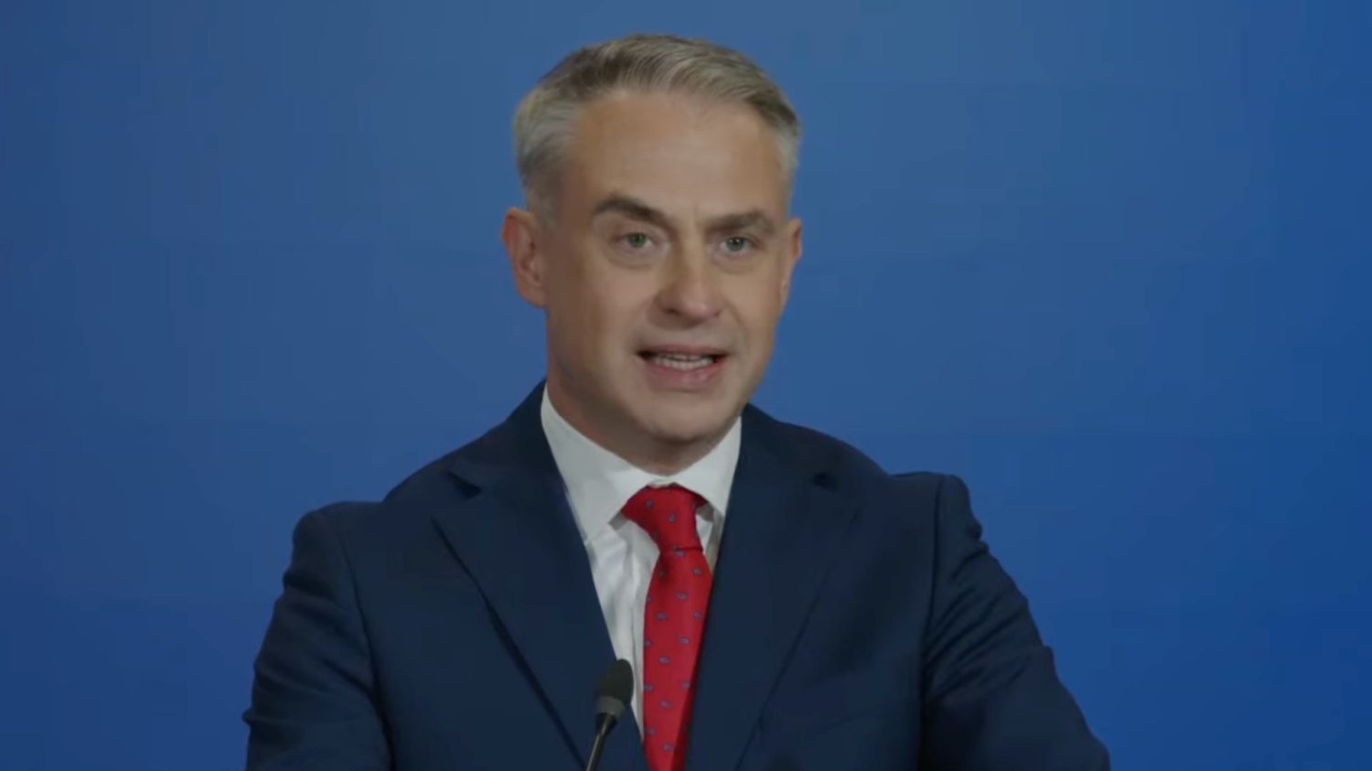 Olbrzymi wyciek danych blisko 19 mln Polaków. Gawkowski podał szczegóły cyberataku Krzysztof Gawkowski
