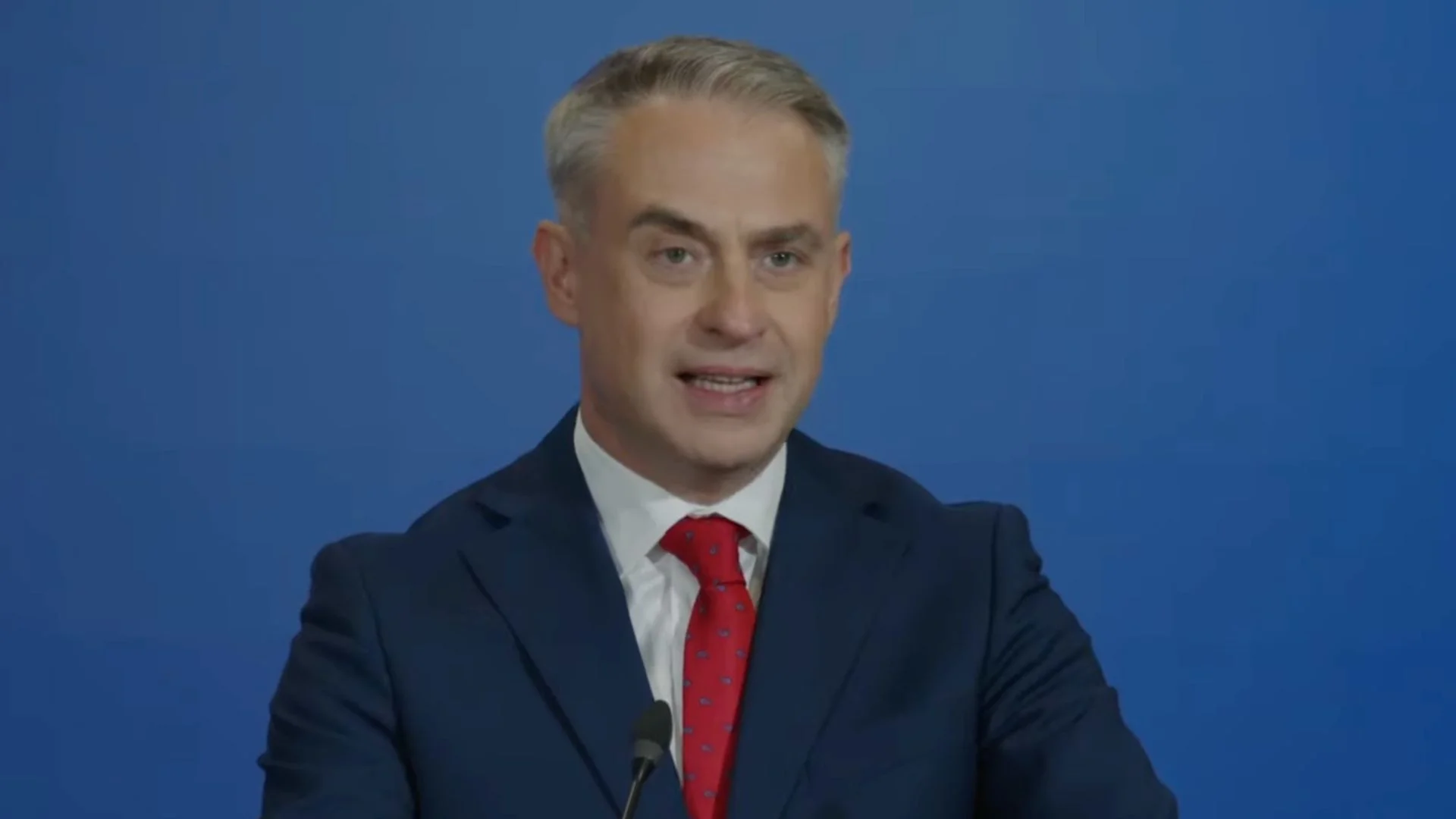 MyDr i wyciek danych 19 mln Polaków. Gawkowski świecił oczami po cyberataku