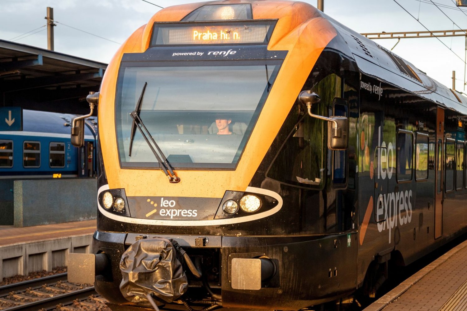 Leo Express vs PKP Intercity. Kto wygra walkę o polskiego pasażera? Leo Express vs PKP Intercity. Wojna na ceny