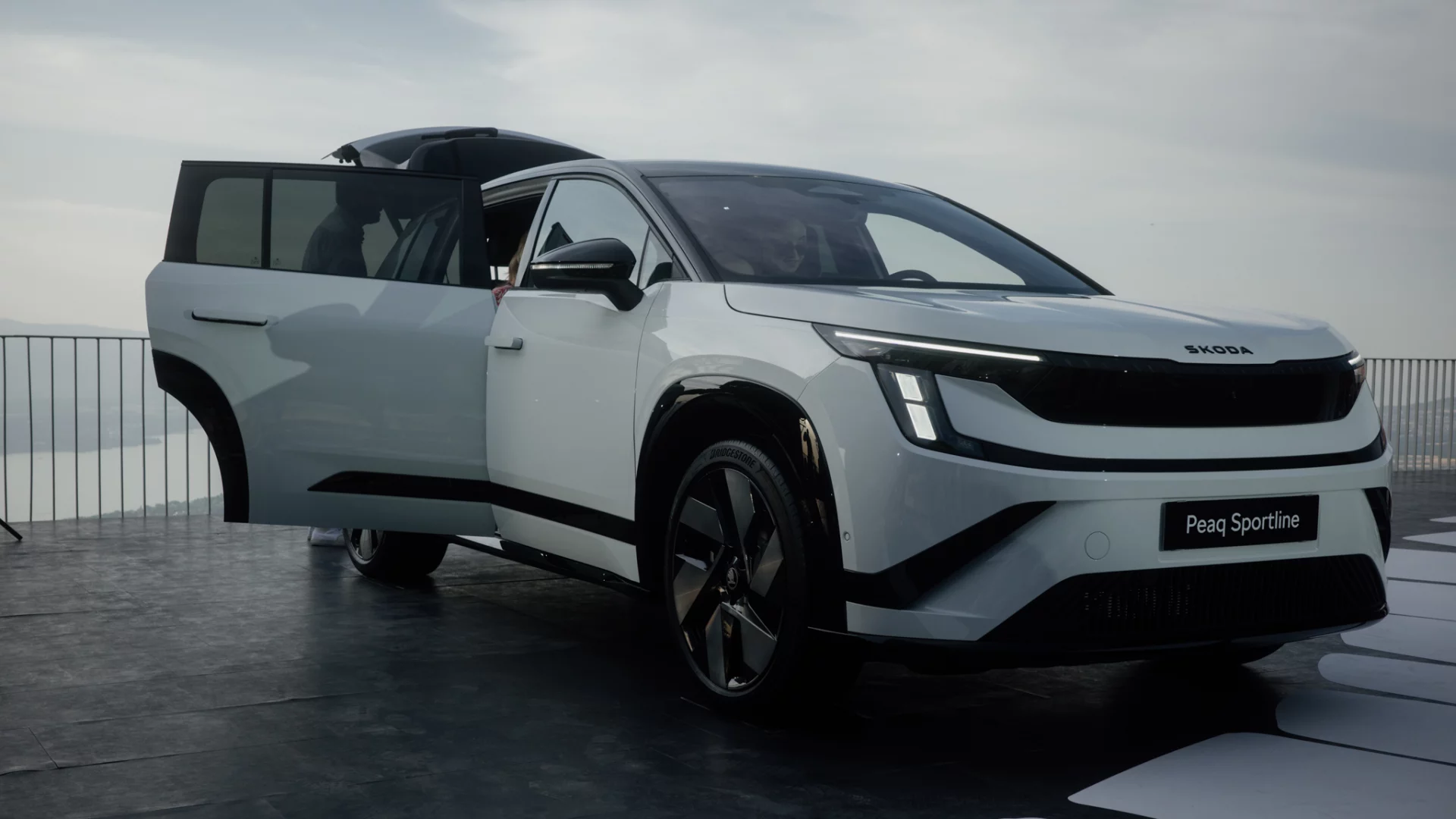 Nowa Skoda Peaq nie będzie pogromcą Kodiaqa. Ale "zjada" go w jednej kwestii