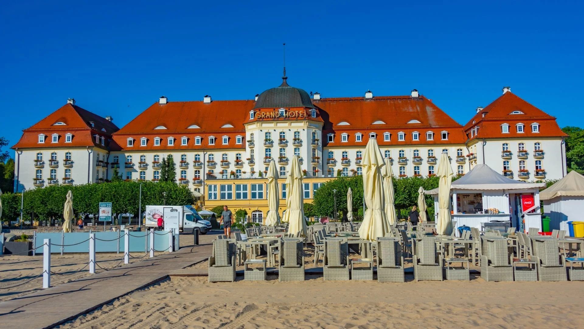 Cena lodów w Grand Hotel w Sopocie może zaskoczyć Lody z Grand Hotelu w Sopocie mogły zmrozić przechodniów