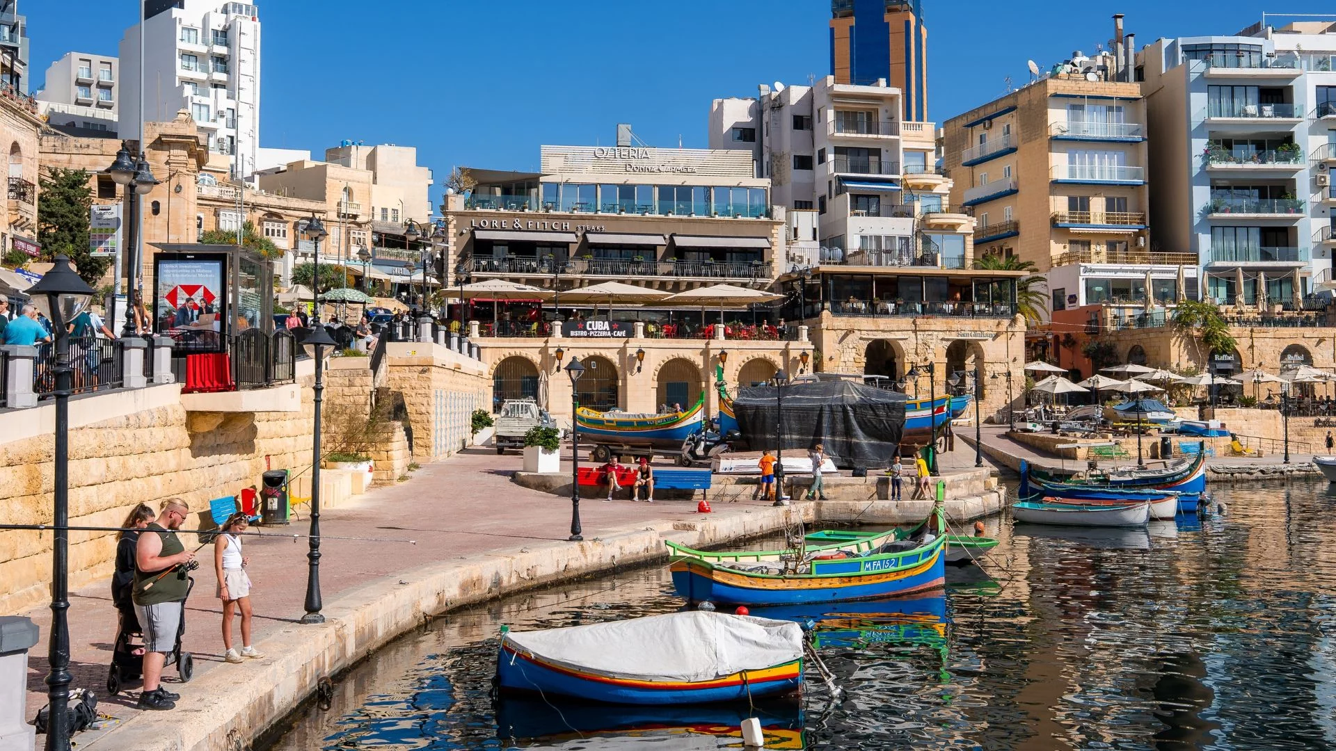 Na Malcie mandaty za stroje kąpielowe na ulicach Malta chce karać za stroje kąpielowe na ulicach