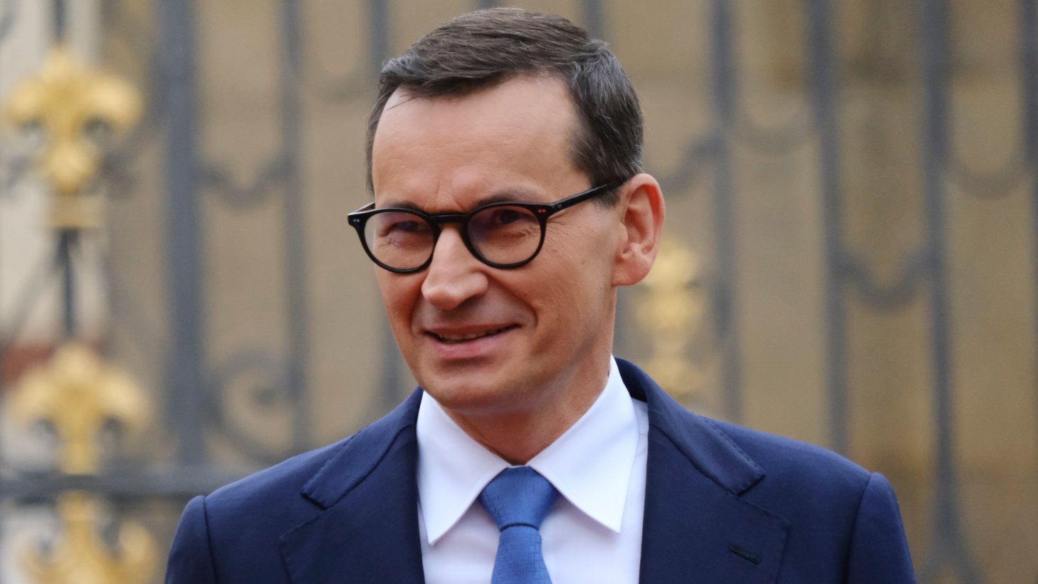 Morawiecki demontuje PiS od środka. Jeden ruch boli bardziej niż strata posłów