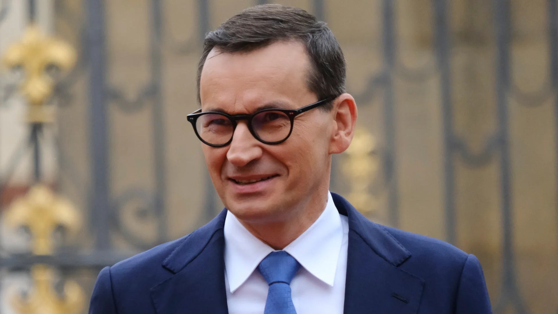 Morawiecki demontuje PiS od środka. Jeden ruch boli bardziej niz strata posłów