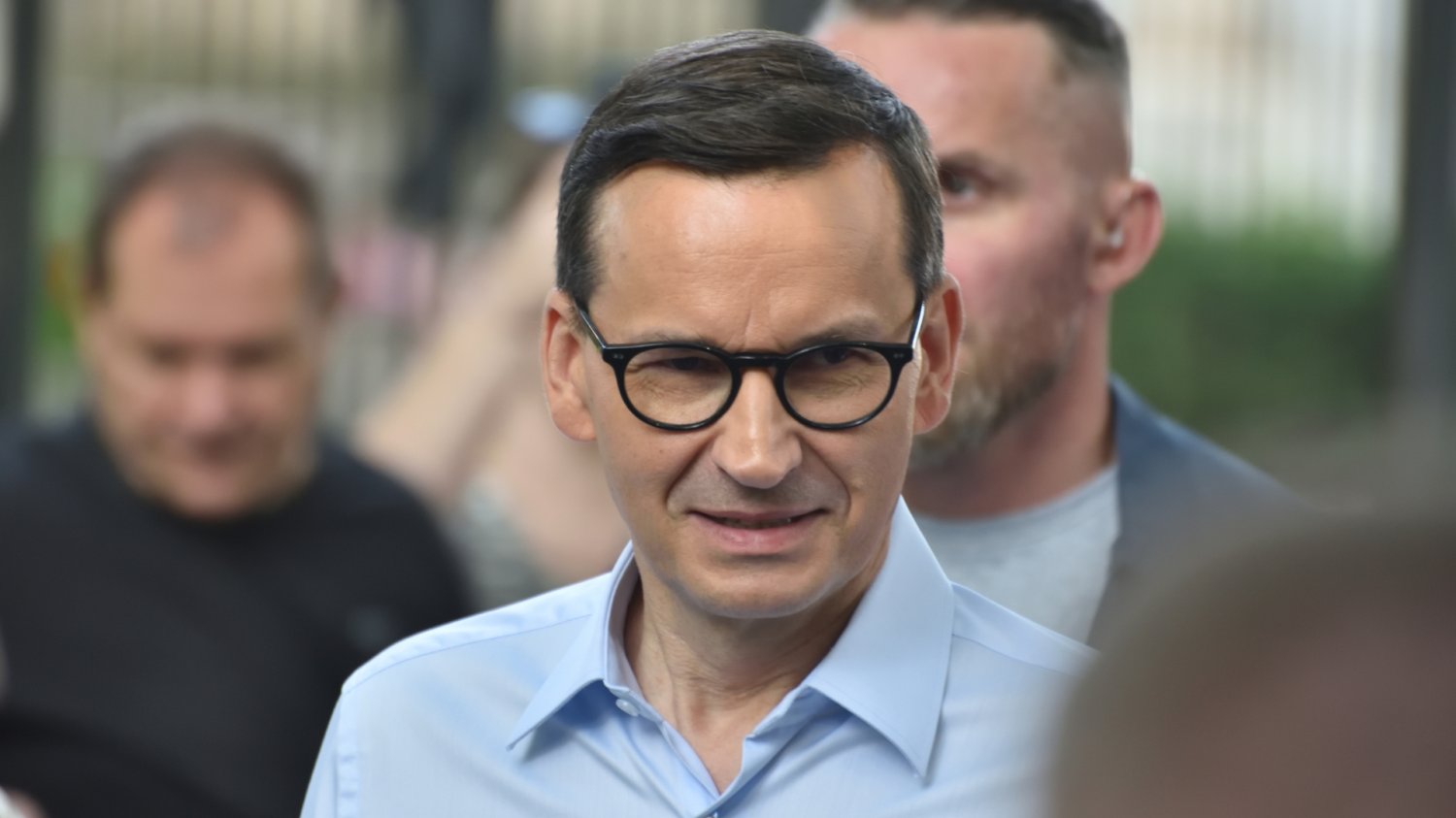 Morawiecki wrzucił zdjęcie, które zbulwersowało kobiety. "Typie! Ty je wspierasz?" Mateusz Morawiecki