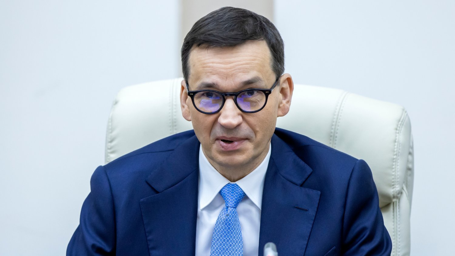 6 sondaży, ale tylko 1 werdykt. Nota Morawieckiego ma też gorzki smak Mateusz Morawiecki