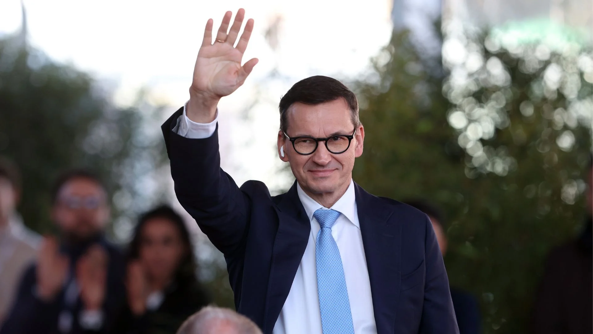 2 nowe sondaże po odejściu Morawieckiego z PiS. Na Nowogrodzkiej się zagotuje Mateusz Morawiecki