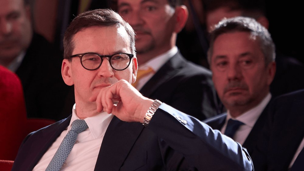 Morawiecki planuje swój gabinet, choć sondaże nie dają mu powodów do optymizmu