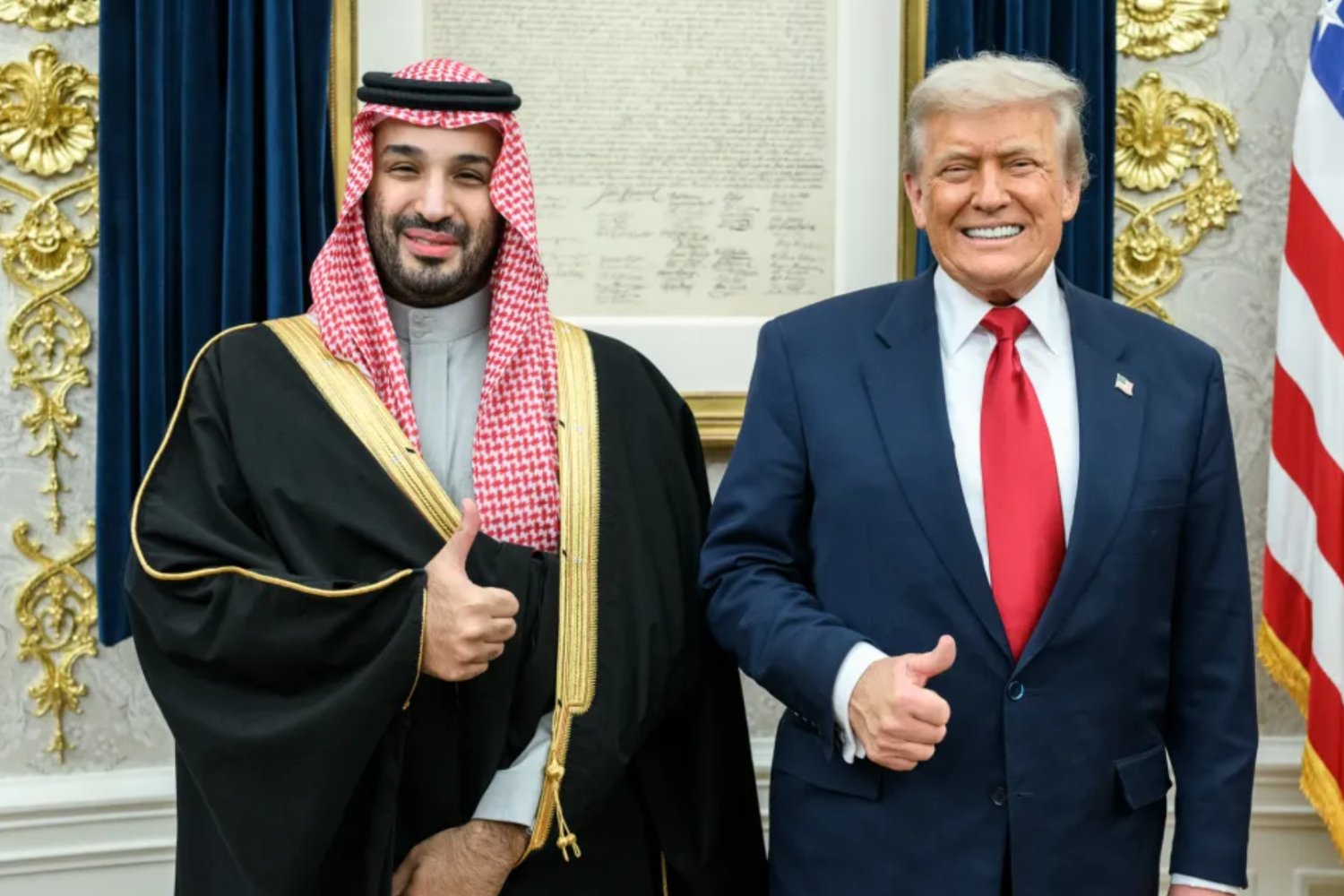 Ten krok Trumpa może zmienić historię. Izrael oblał zimny pot Mohammed bin Salman po lewej i Donald Trump po prawej.