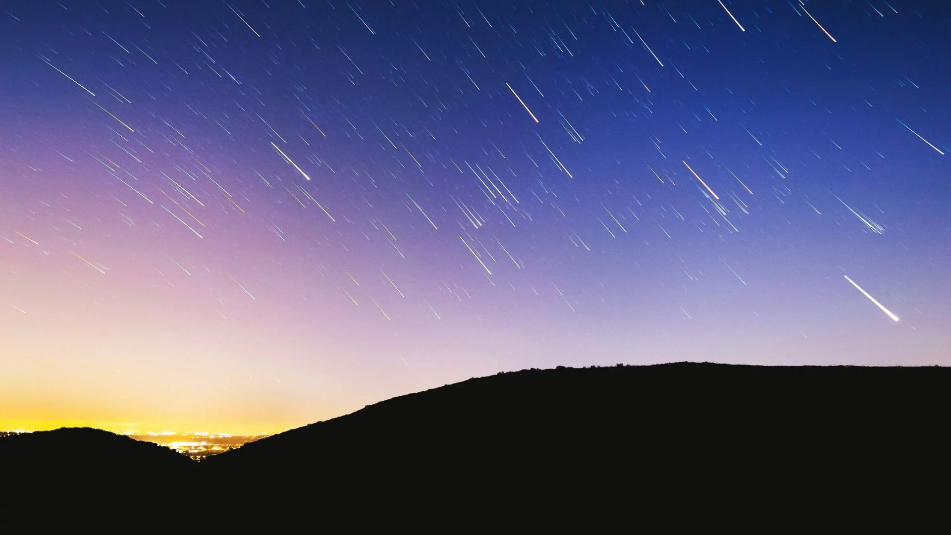 Noc spadających gwiazd, noc perseidów, meteory, niebo