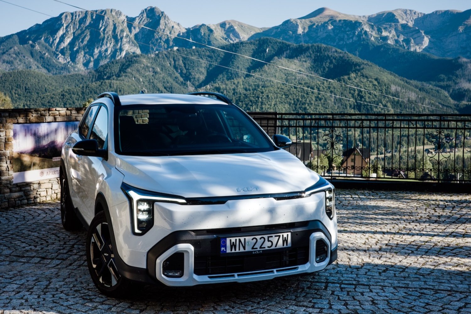 Nowa Kia Stonic i ponad 1000 km w trasie. Szukałem dziury w całym i znalazłem