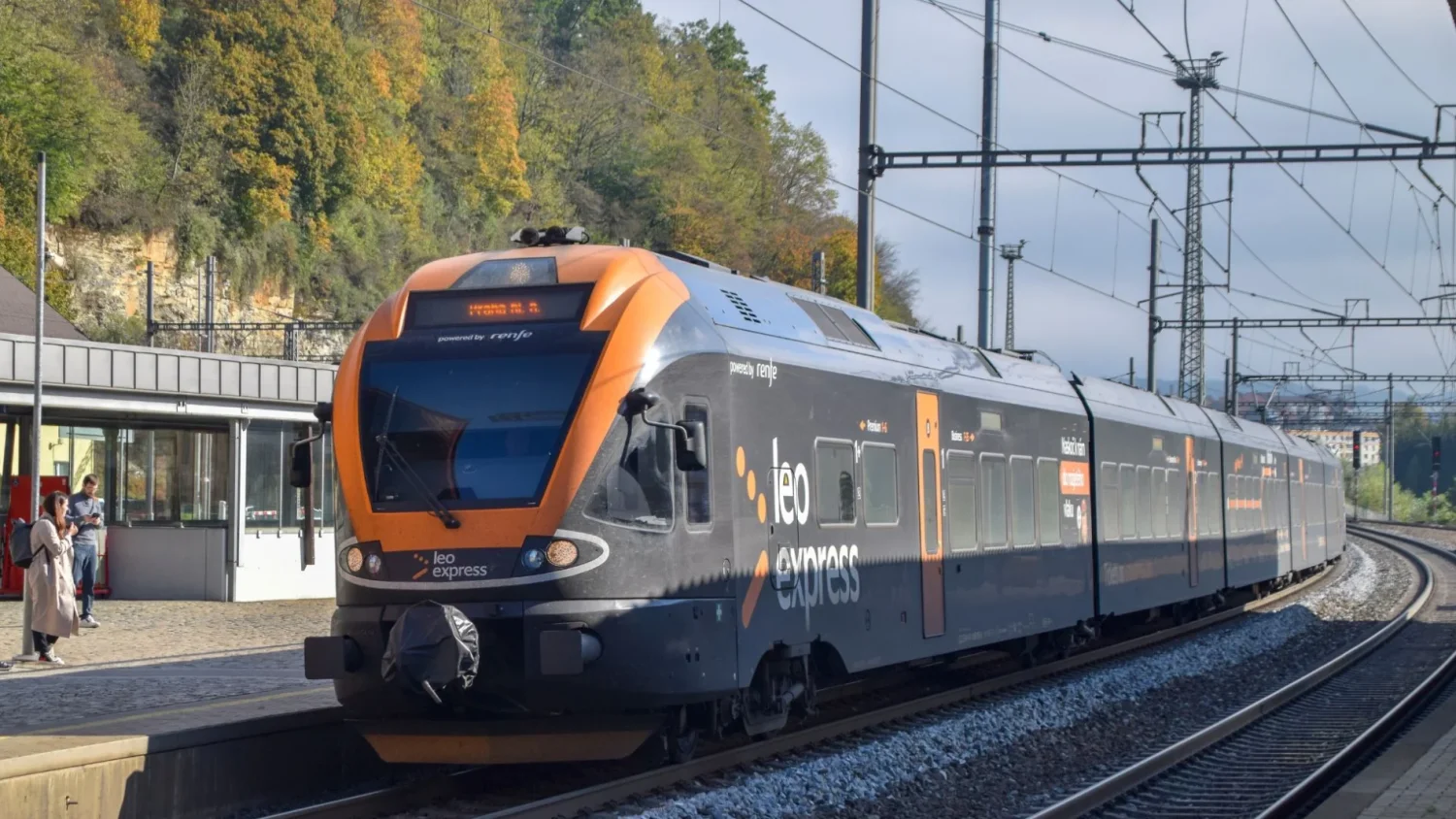 PKP Intercity ma problem. Konkurent znowu wjeżdża z cenami nie do pobicia