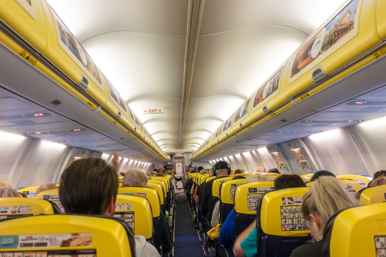 Ryanair. Wypadek na pokładzie Pasażer wyssany przez okno zabrał głos