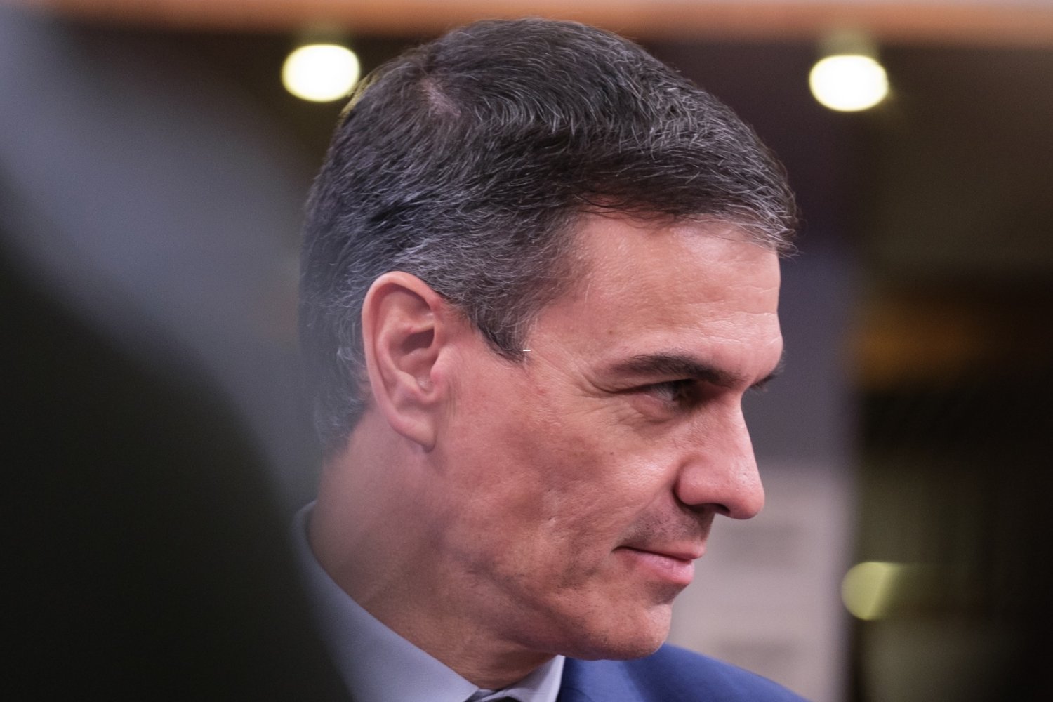 Nazywają go czerwonym Orbanem. Stawia na Pekin, walczy z sądami, a o NATO zapomniał Pedro Sánchez