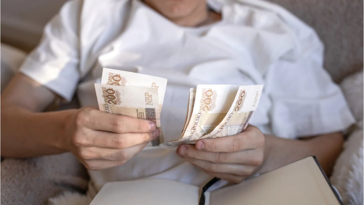 Płacą choćby 16 tys. zł i nie wymagają doświadczenia. Oferta ważna tylko 7 dni