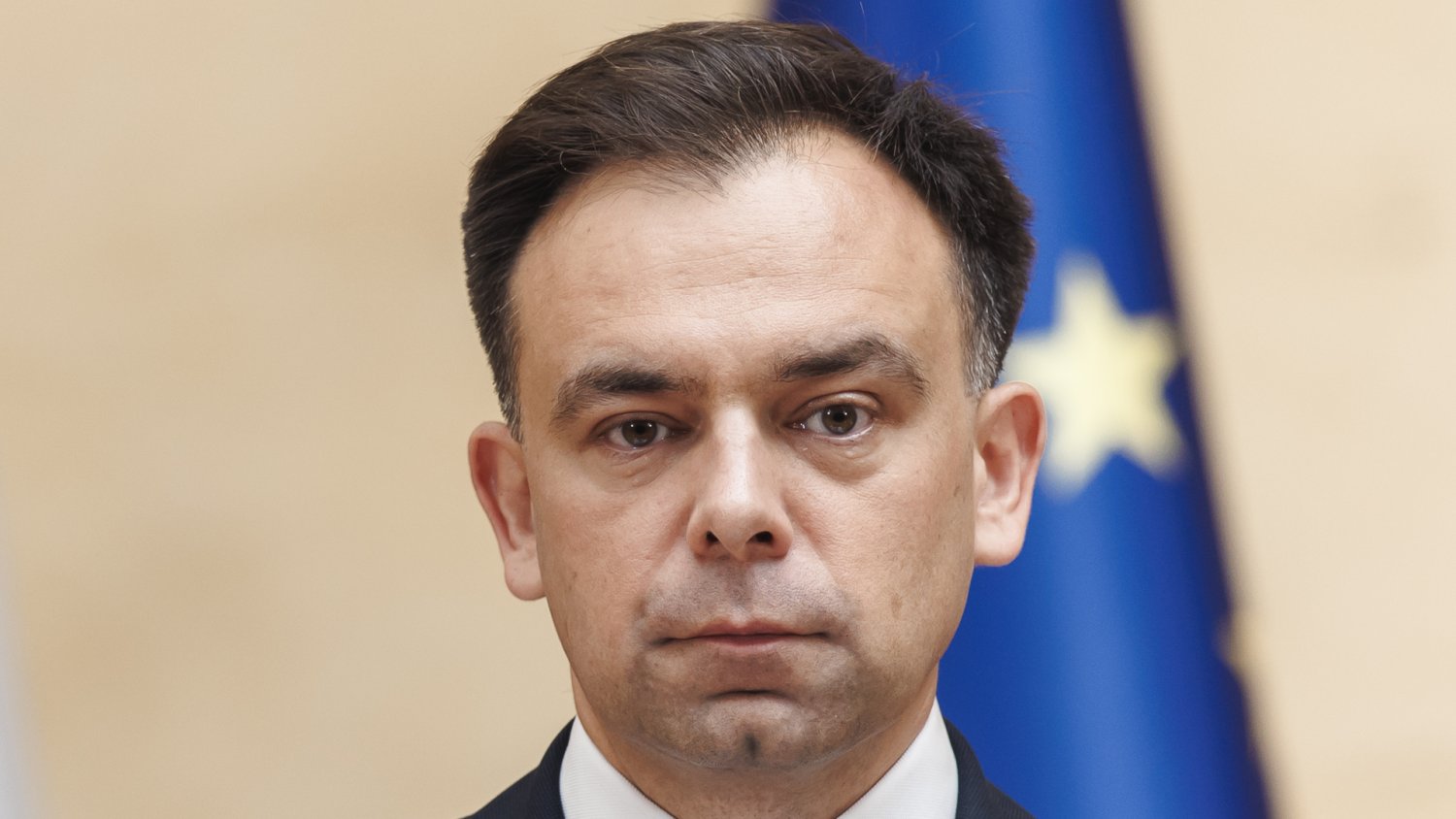 PiS chce głowy Domańskiego. Czarnek straszy "mrożeniem wszystkiego"