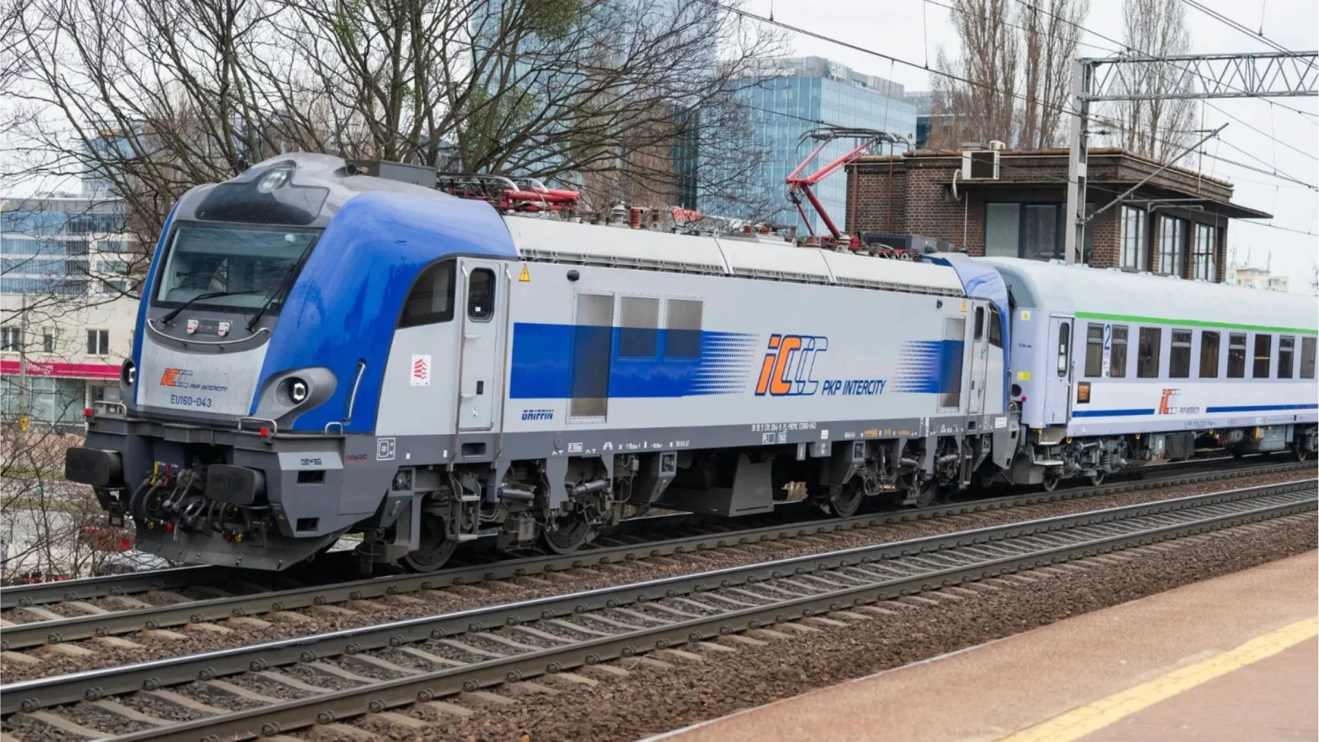 PKP Intercity odsłania nowy rozkład. 600 połączeń i pociągi co 30 minut