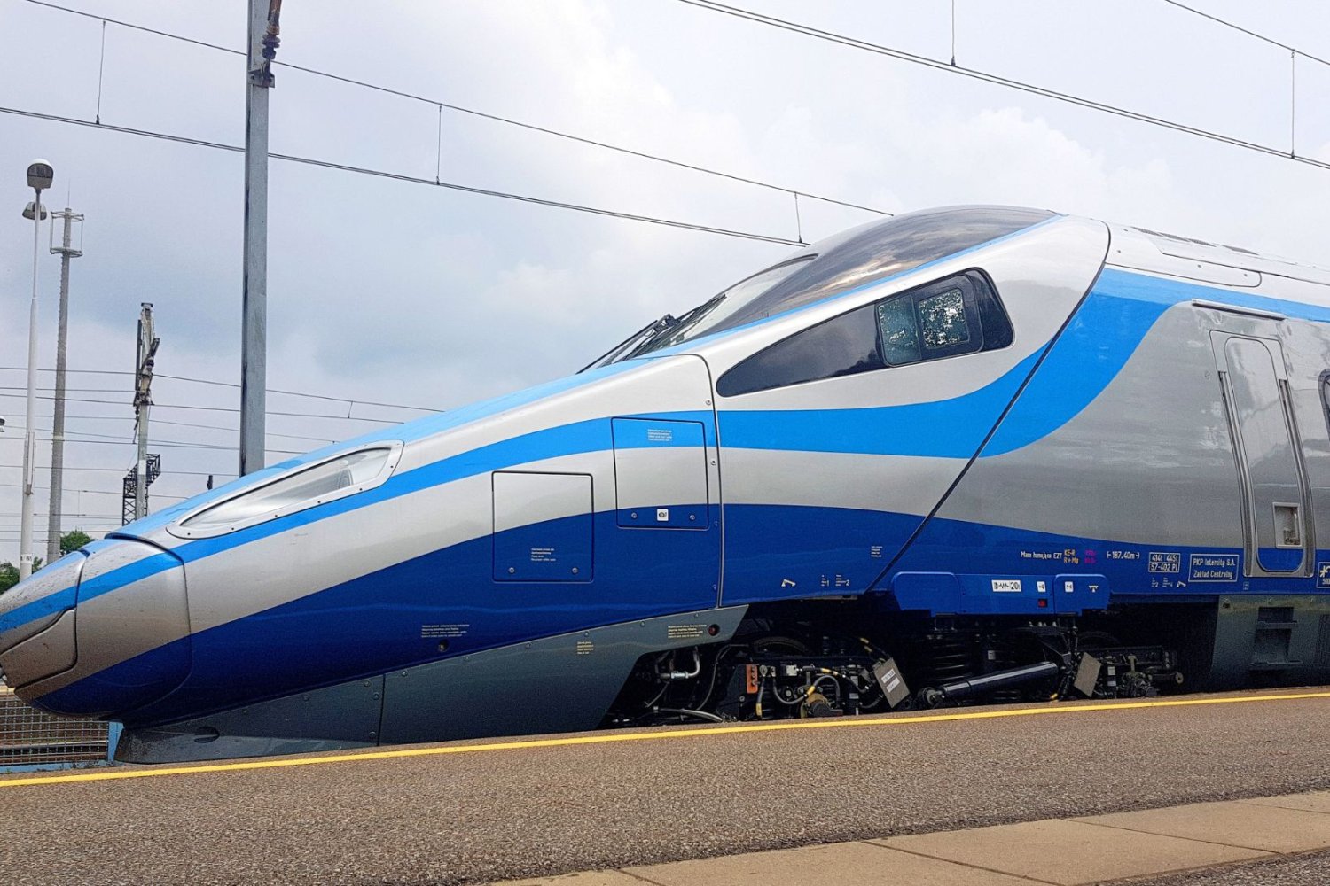 PKP Intercity pogoni Pendolino. Nareszcie będzie szybciej