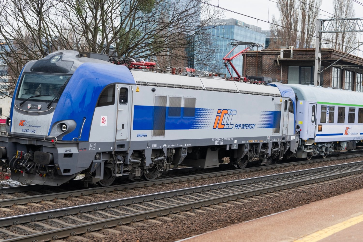 pociąg intercity