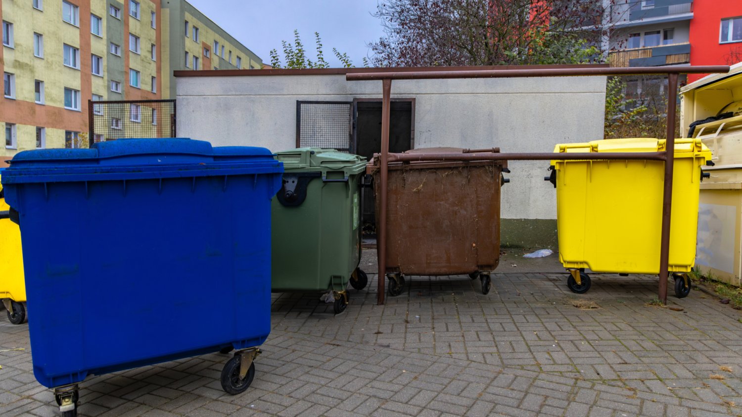 Opłaty wzrosną przez system kaucyjny. Bo gminy straciły część swojej działki