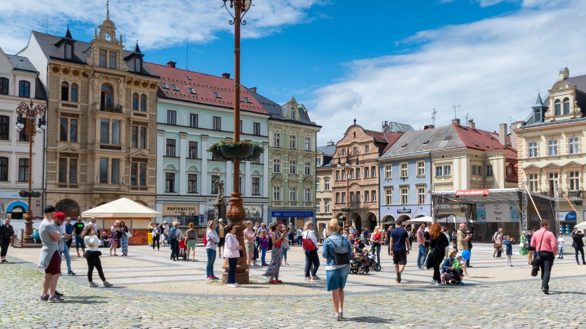 Polacy coraz chętniej odkrywają Czechy