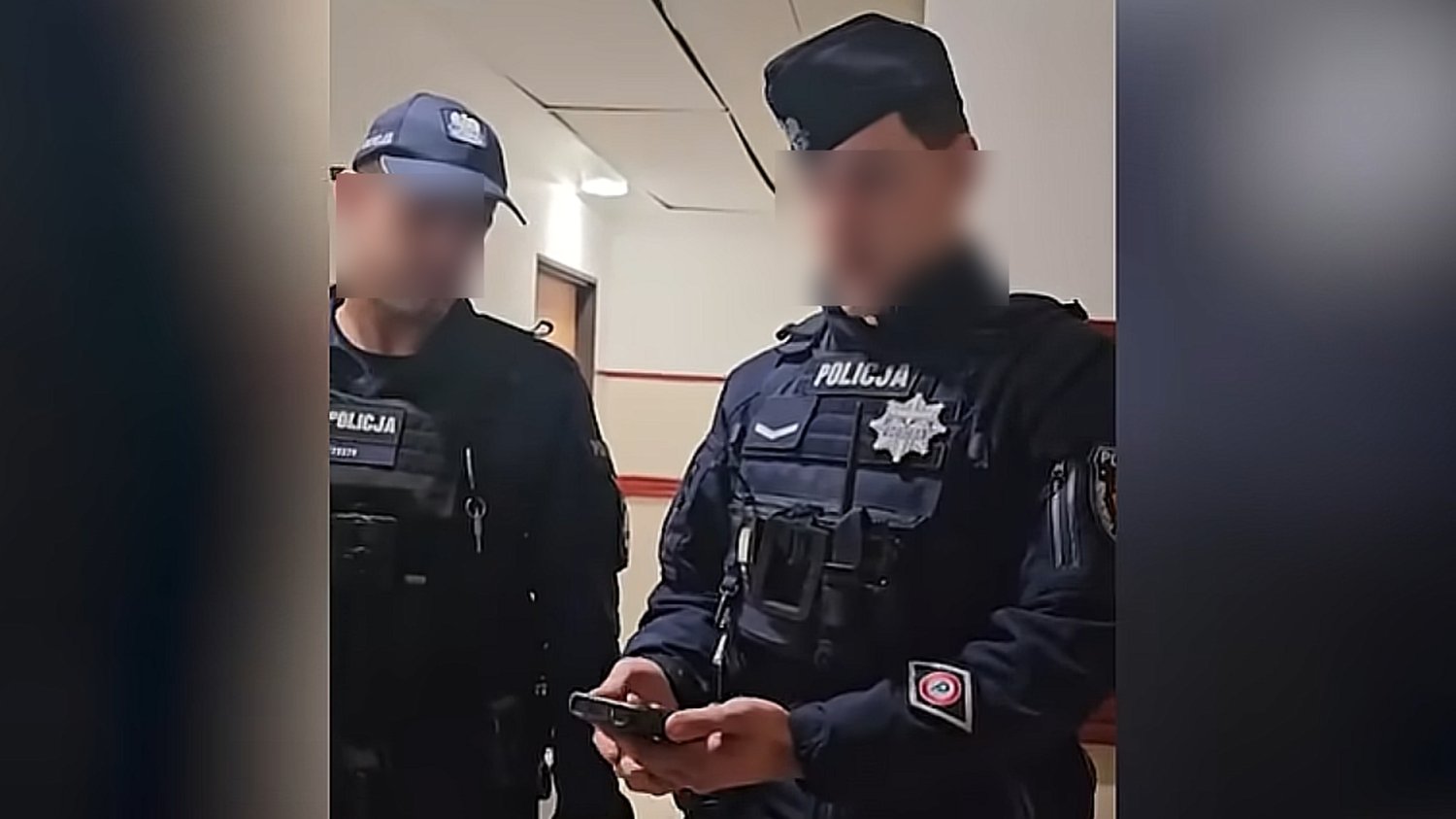 Policja u drzwi pracownika TV Republika. KSP reaguje na zarzuty o "prowokację" policjanci u pracownika TV Republika