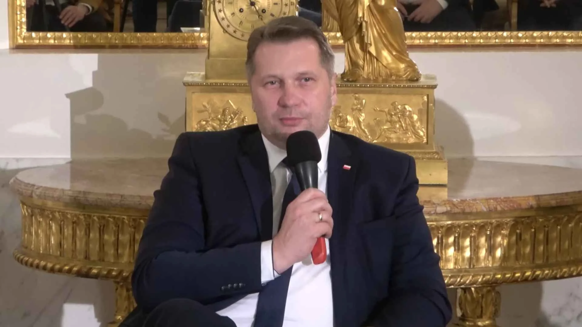 Czarnek ma nowy slogan i rusza do ofensywy. Zapomniał tylko o jednym