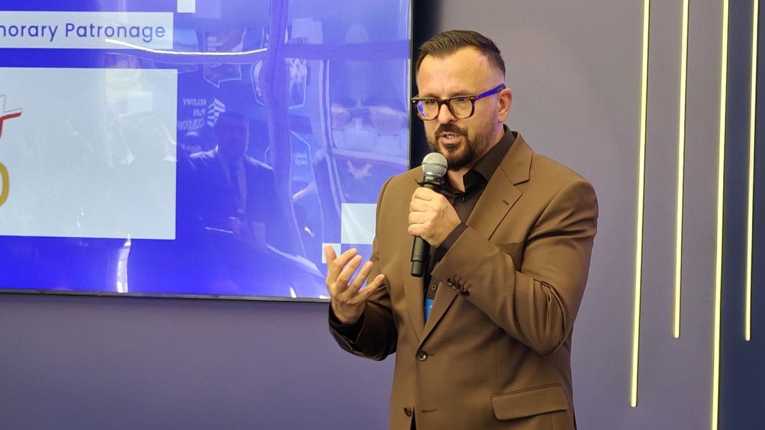"Polska jest lata świetlne przed Niemcami". Dom Cyfrowej Polski otwarty w Karpaczu