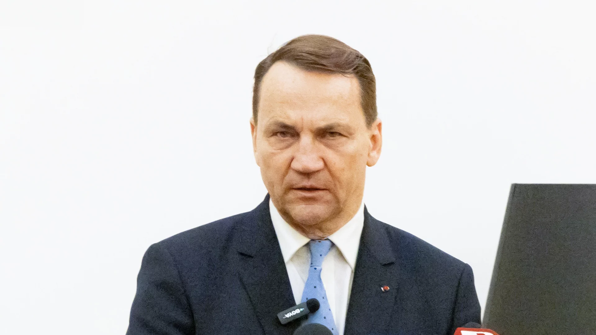 Śledztwo ws. "zdrady" trwało dekadę. Sikorski właśnie wystawił "kłamcom smoleńskim" rachunek Radosław Sikorski