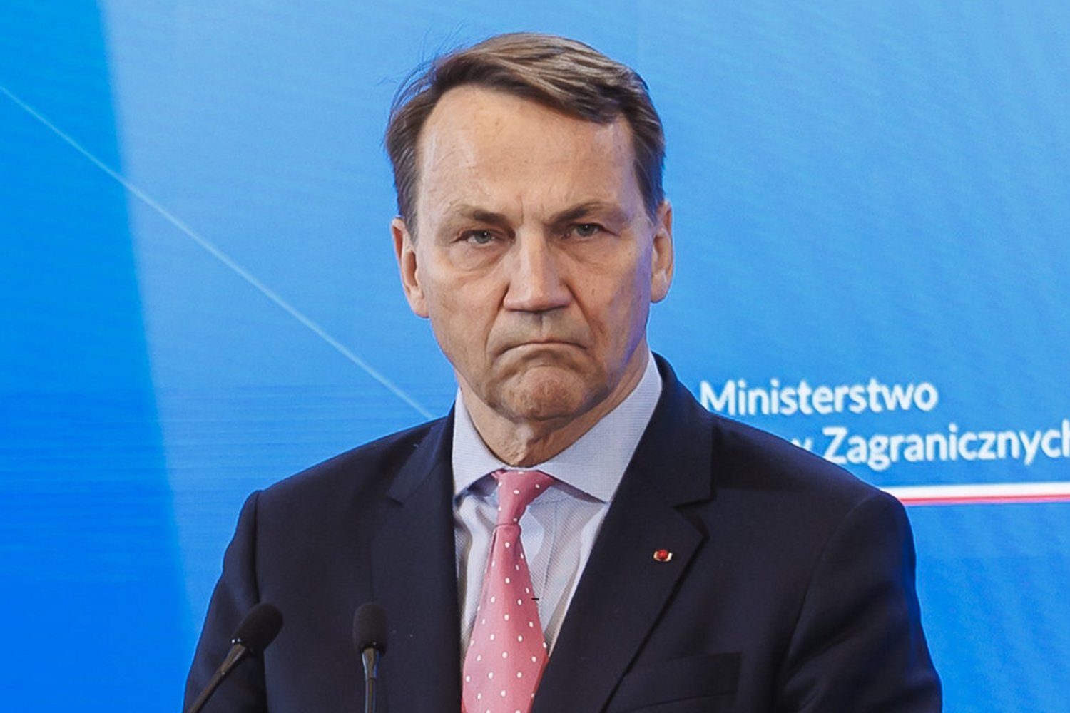 Polski ambasador wyjechał, ale już nie wróci. Nowy kraj na "liście wstydu" Radosław Sikorski.