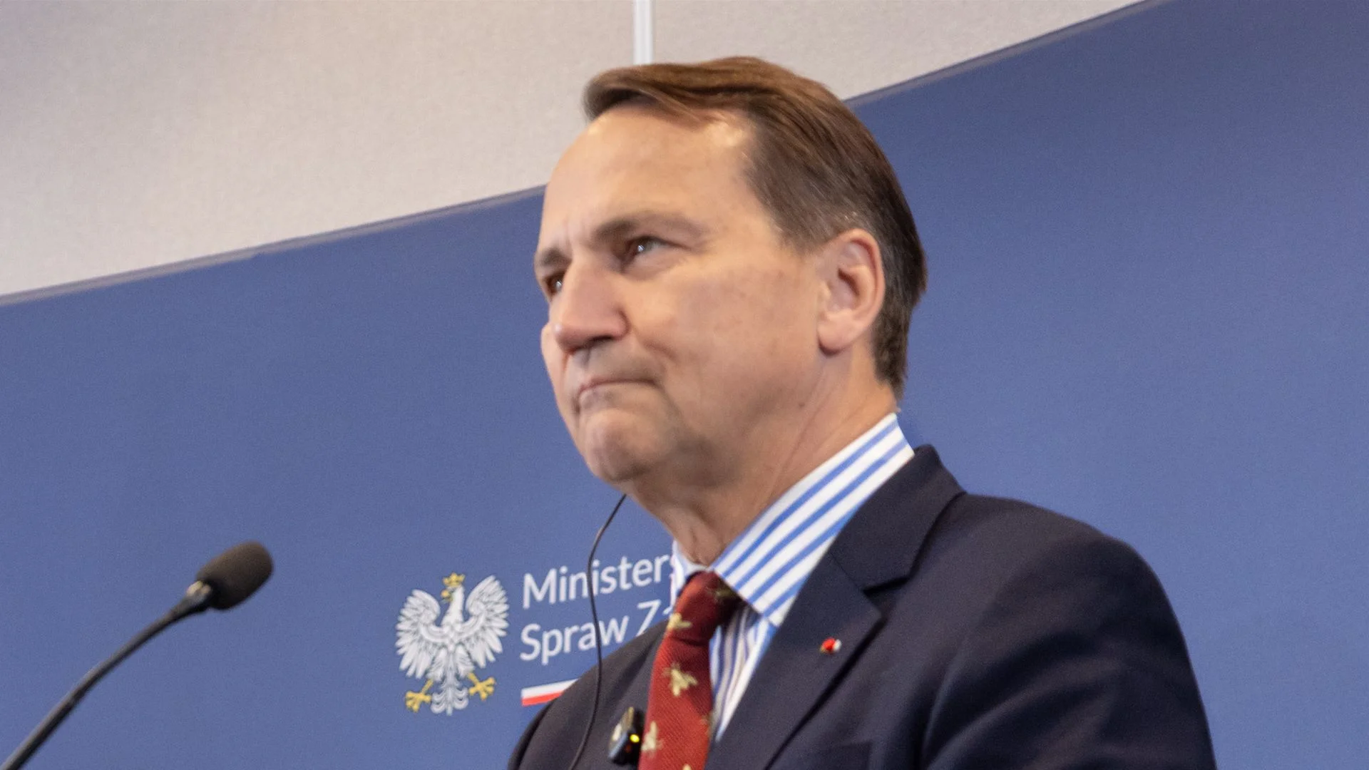 Radosław Sikorski zabrał głos po tragedii. Z Węgier napływają najgorsze wieści Radosław Sikorski