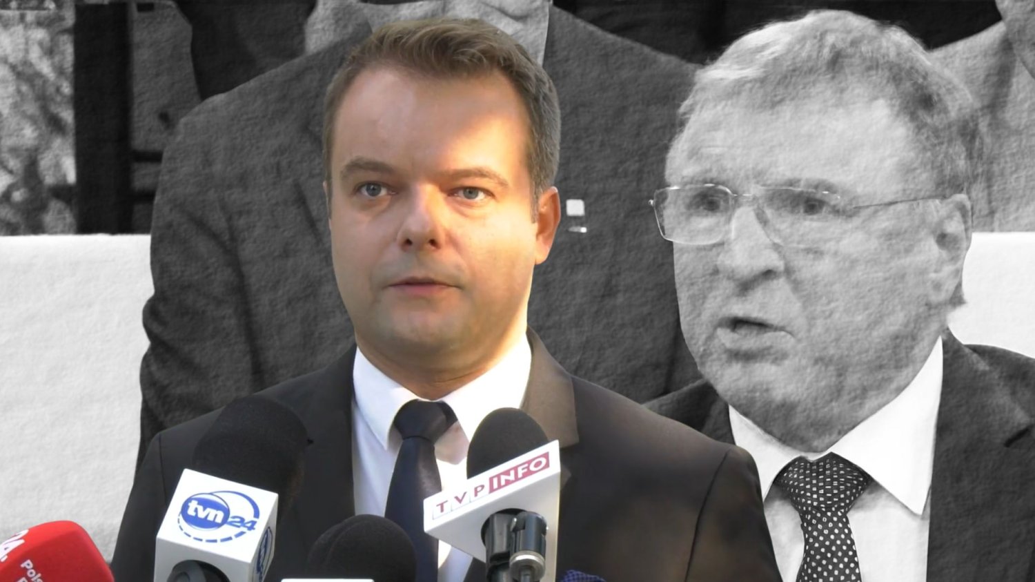PiS pogrążył popis Kurskiego. Bochenek tylko się odezwał i dostał rykoszetem Rafał Bochenek, Jacek Kurski, PiS, Telewizja Republika