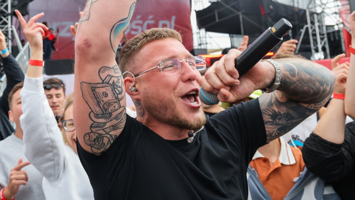 Kubańczyk o imprezie w Juracie. Wyśmiał propagandę Raper Kubańczyk na wydarzeniu Przyszłość.pl w Juracie