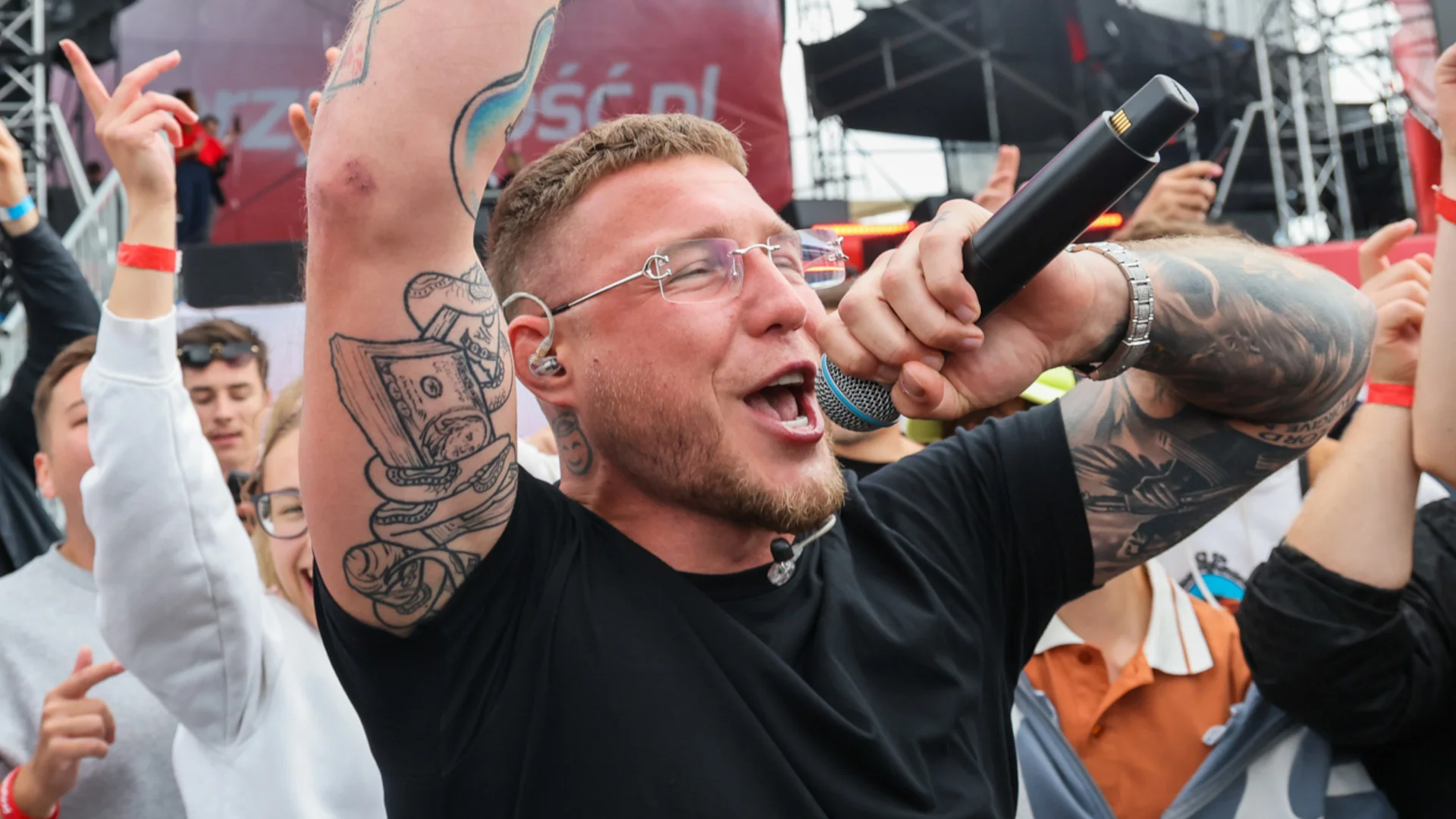 Kubańczyk o imprezie w Juracie. Wyśmiał propagandę Raper Kubańczyk na wydarzeniu Przyszłość.pl w Juracie