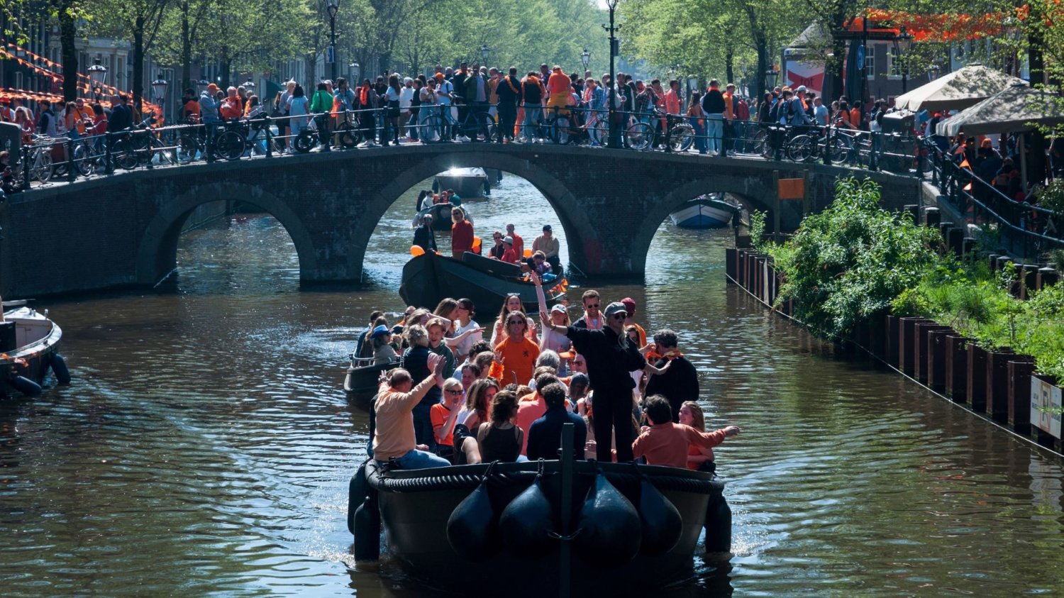 Rekordowo wysoka liczba turystów w Amsterdamie