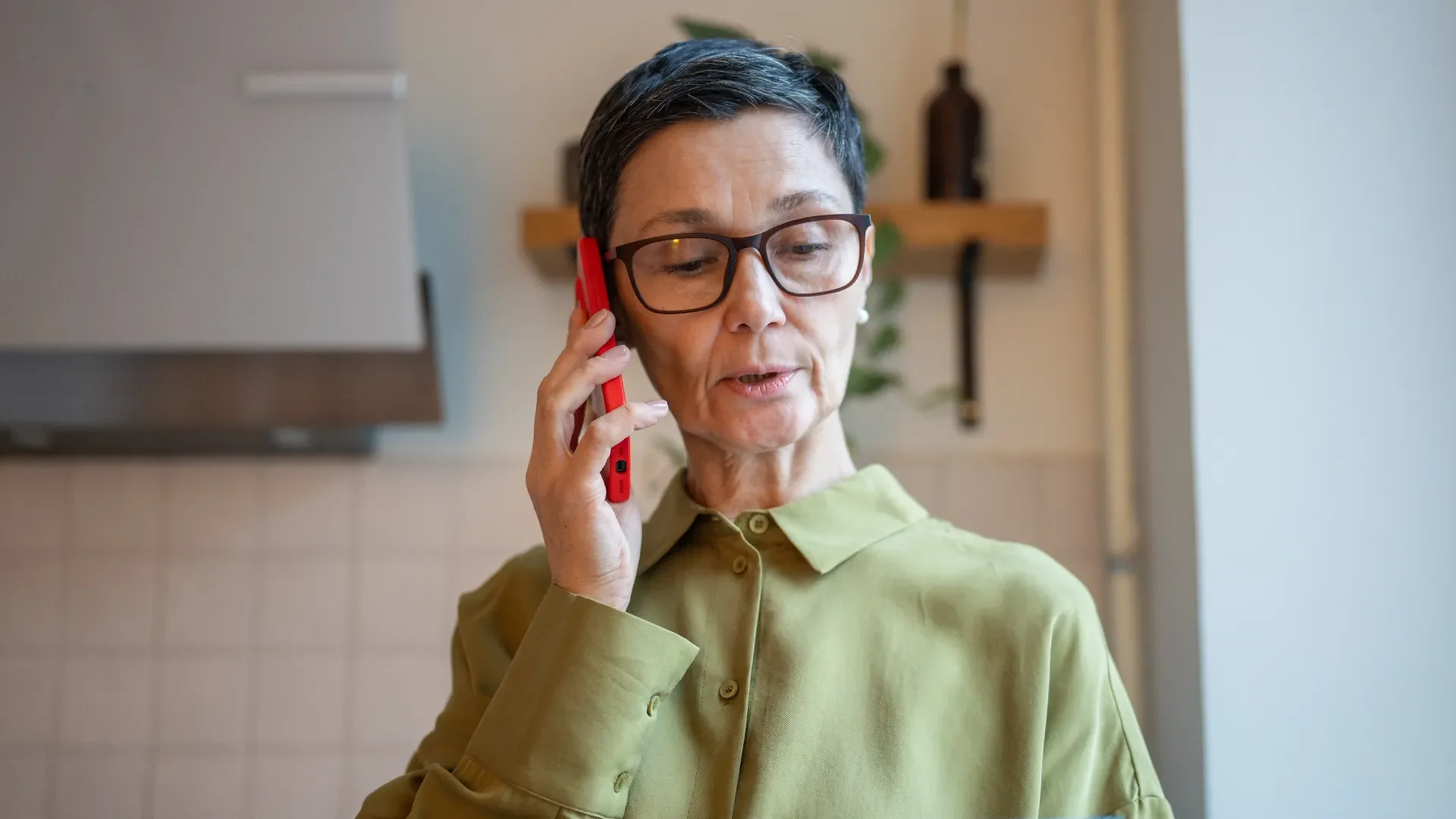 3 zdania, które odstraszą każdego telemarketera. Obejdzie się bez krzyku Rozmowa z telemarketerem