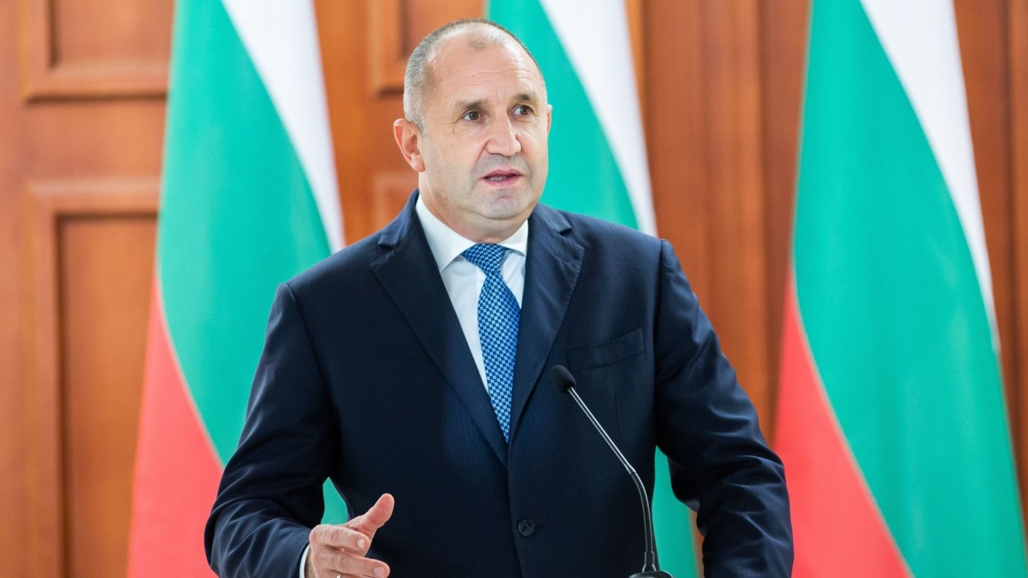 Rumen Radew wymachuje szabelką w Europie. Bułgarski premier Ukrainie mówi "nie" Rumen Radew