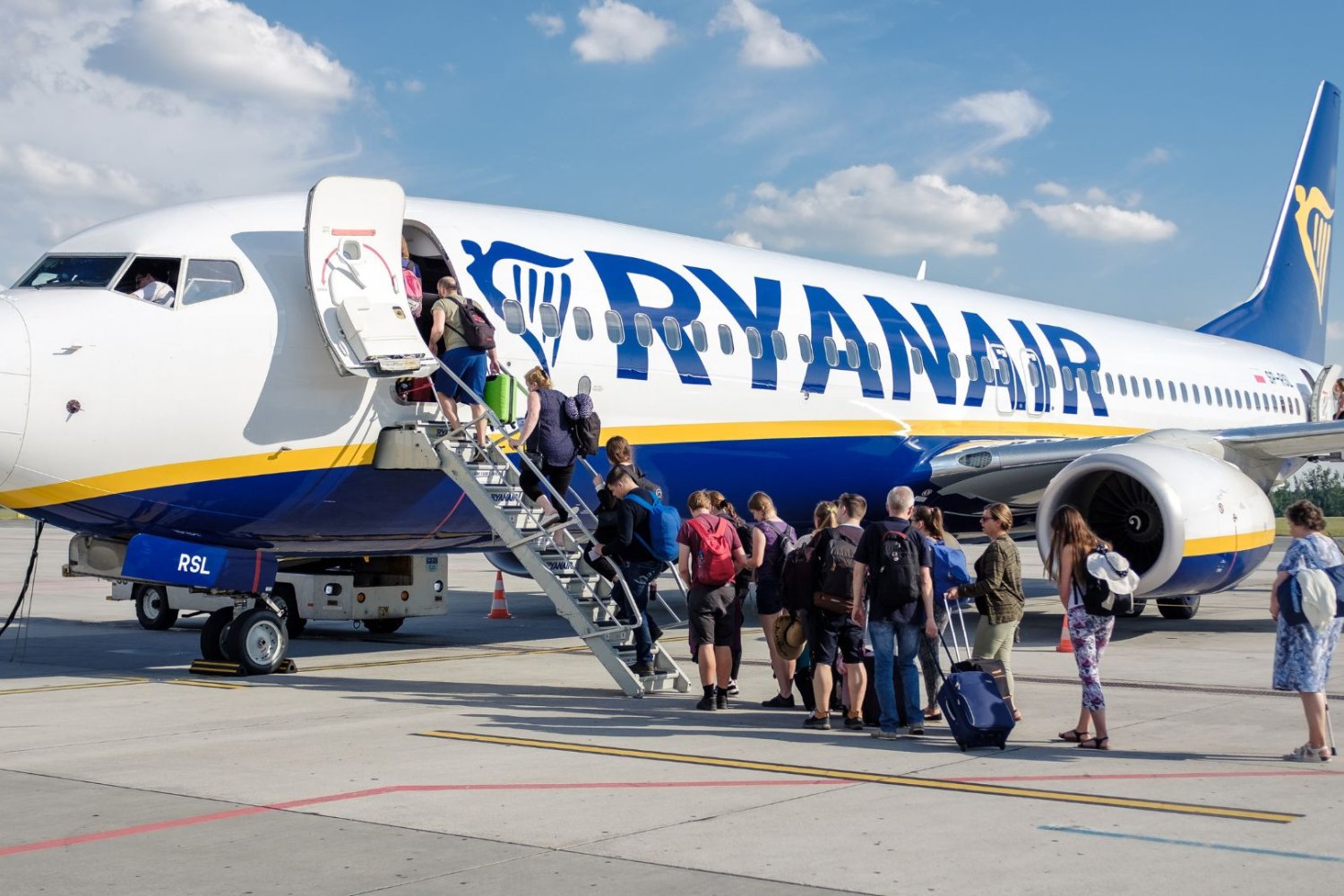 Ryanair odwołuje loty z Polski do Jordanii Ryanair odwołuje loty z Polski. Nie polecimy do Jordanii