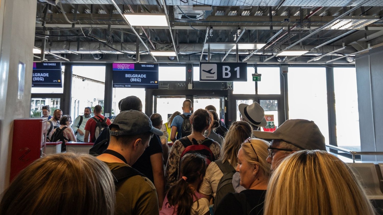 System EES paraliżuje Europę Ryanair wskazał najgorsze lotniska w Europie