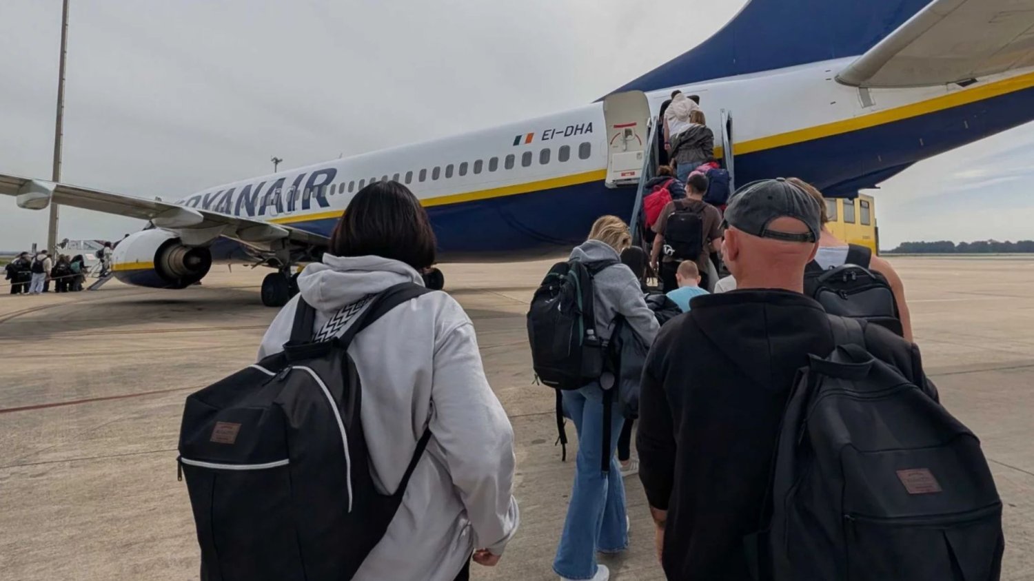 Awaryjne lądowanie Ryanair Ryanairowi zaczęło brakować paliwa