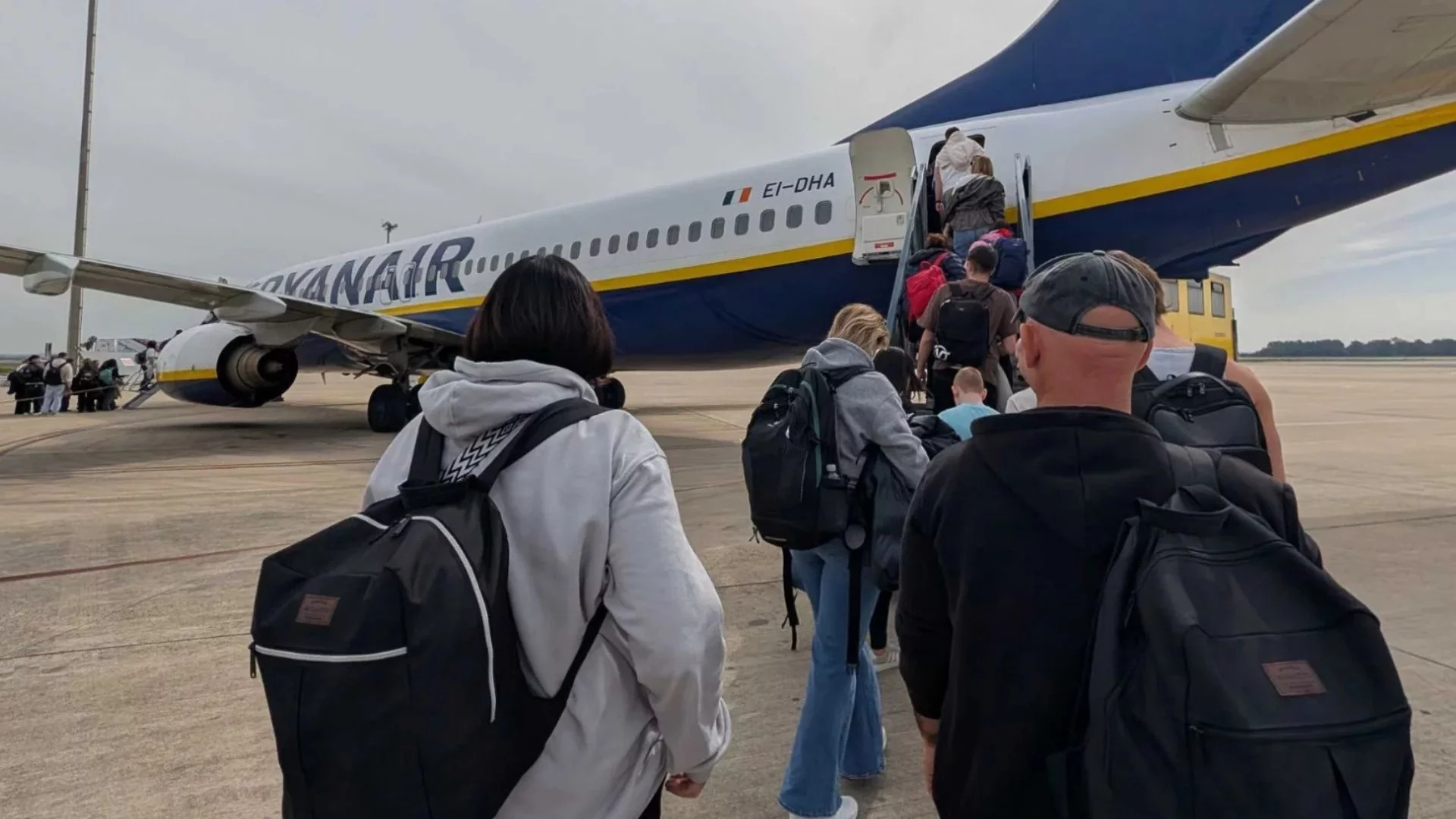 Awaryjne lądowanie Ryanair Ryanairowi zaczęło brakować paliwa