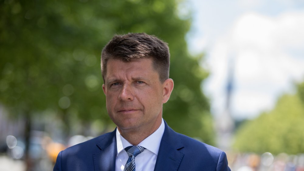 Petru planuje "Konfederację light" — brak wiarygodności może pokrzyżować plany