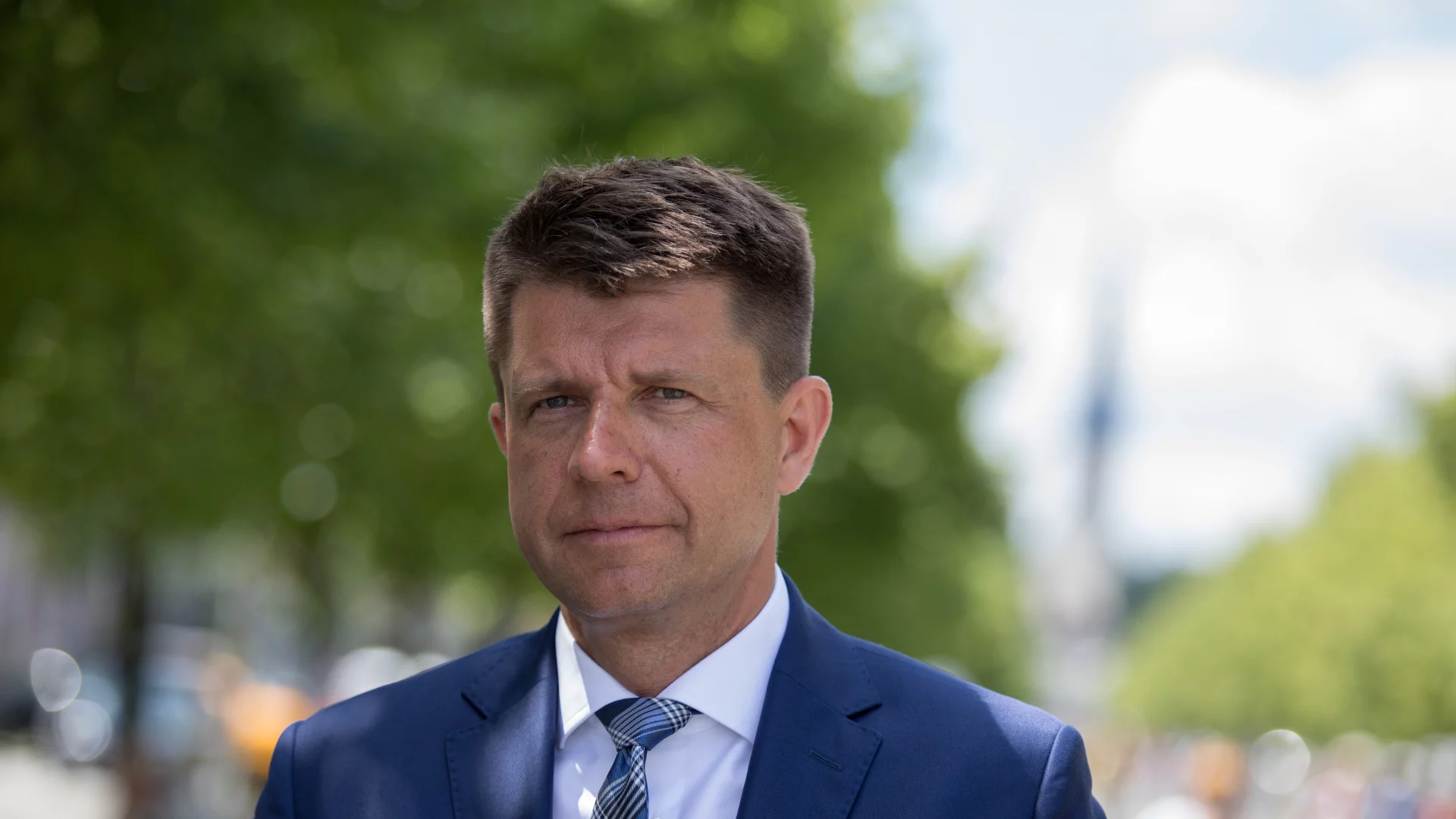 "Konfederacja light" Petru ma odebrać głosy Mentzenowi. Ale jest jeden problem