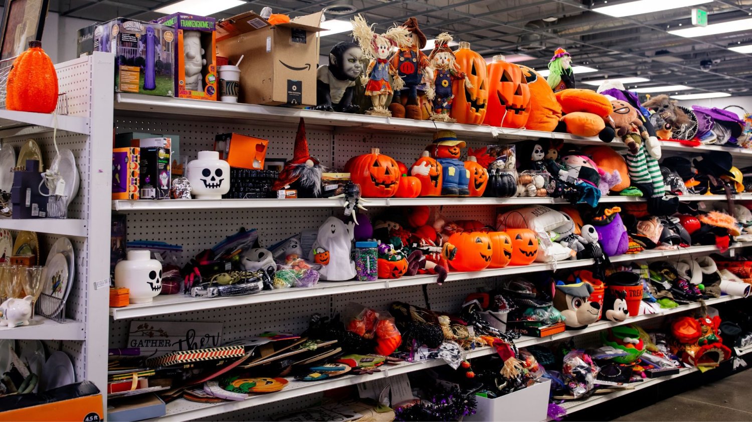 Sklep, halloween
